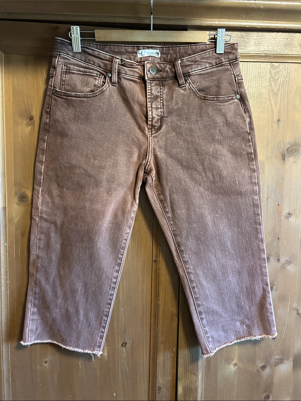 Carve Designs Organic Cotton Cropped Jeans/ Capris, size 6